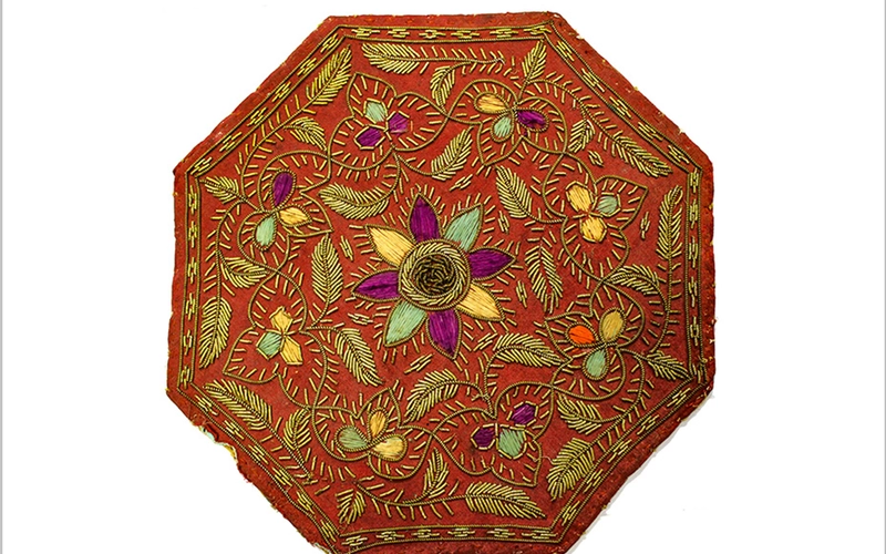 The Metallic Thread of Malay Embroidery 썸네일