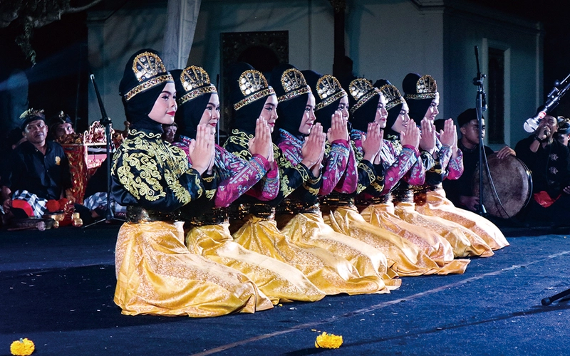 Indonesian Heritage City Network, a Good Example for Networking Activities among Local Governments to Safeguard ICH 썸네일