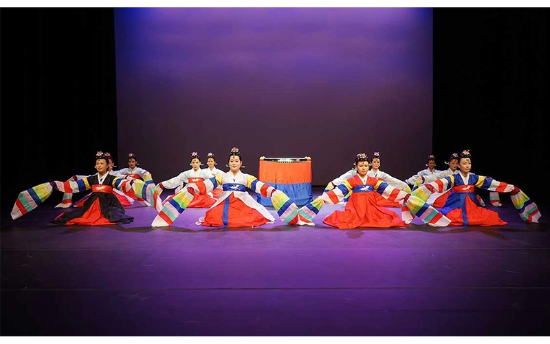 The Koryo Saram Dance Troupes of Uzbekistan 썸네일