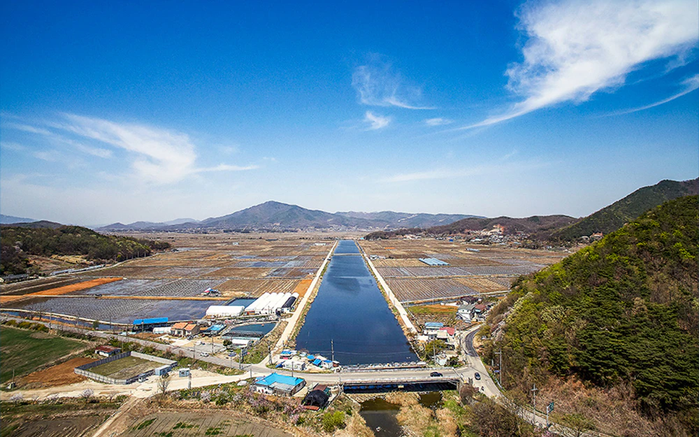 Water Management Traditions and Practices of Communities 썸네일
