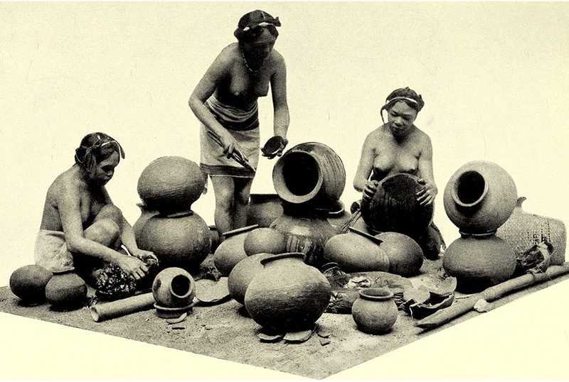 The Birth of UNESCO’s Living Human Treasures Program 썸네일