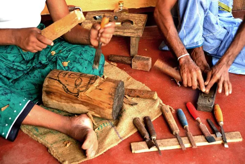 Sri Lankan String Puppetry: Safeguarding a UNESCO-Inscribed Heritage through Digital Engagement