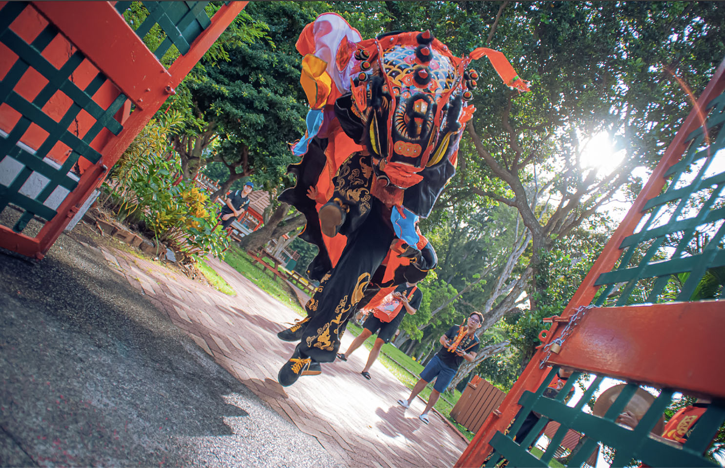 A qilin leaps into the air. © Courtesy of Edmund Lau, Yan Wong Cultural Troupe Singapore