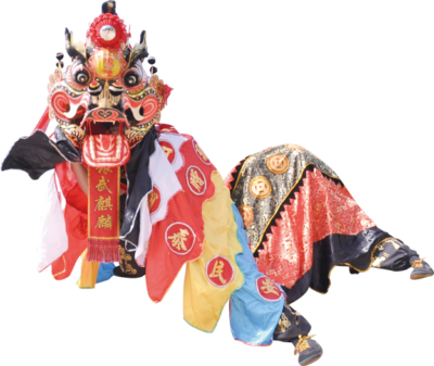 Hakka qilin in dance pose. © Courtesy of Edmund Lau, Yan Wong Cultural Troupe Singapore