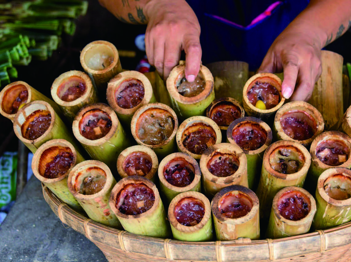 Khao lam (sticky rice in bamboo) © Creative Commons Wikimedia
